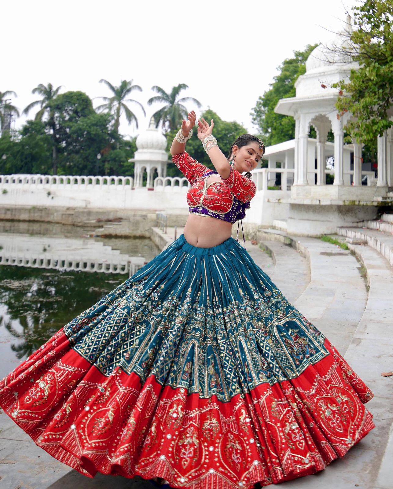 Dandiya Dreamwear Red Bandhani & Teal Mirror Lehenga Set