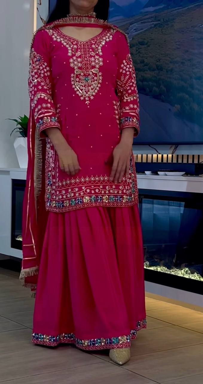Gulabi Noor Blooming Beauty Mirror Embroidered Sharara Set