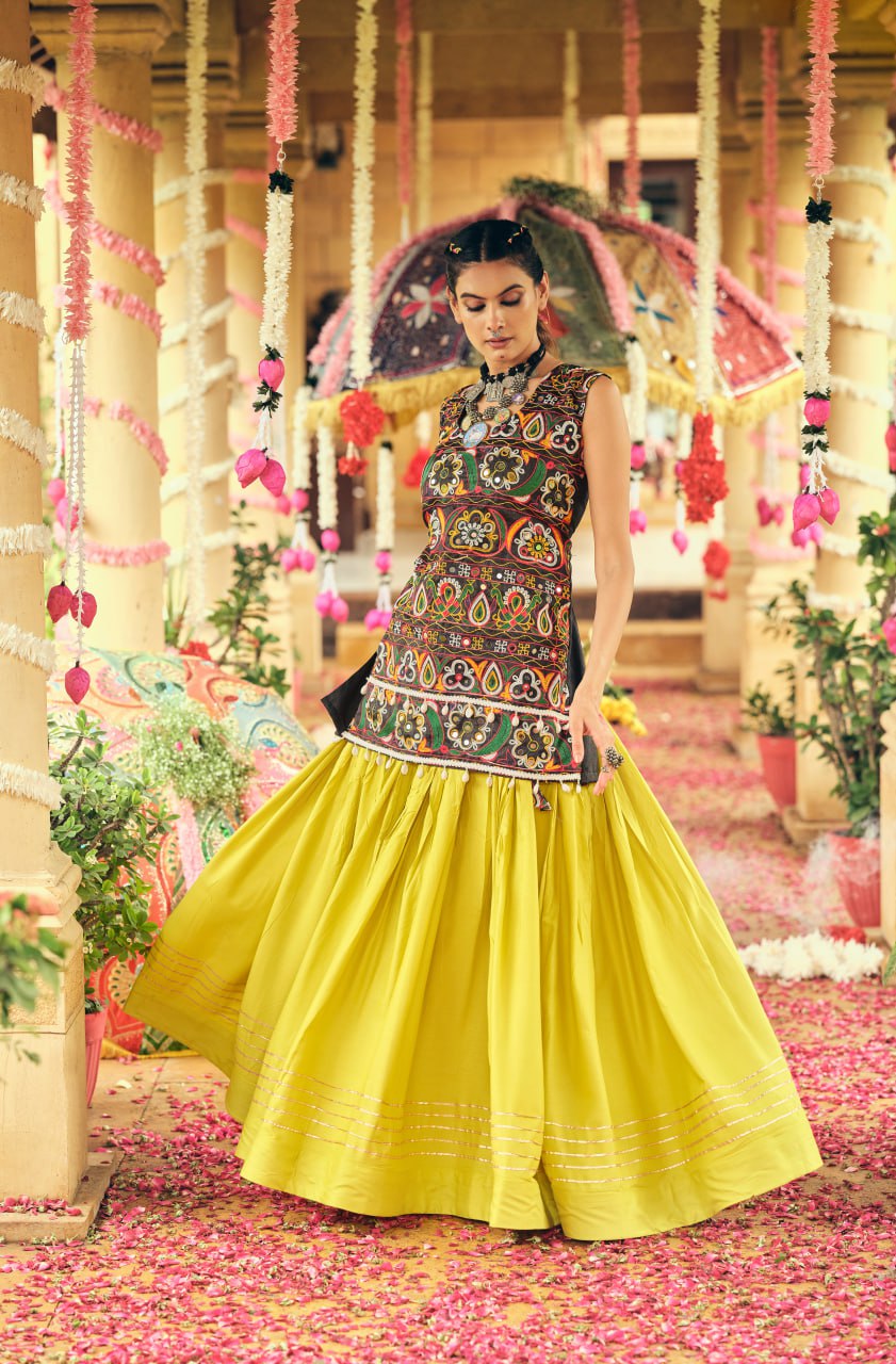 Rang Roop Vibrant Embroidered Chaniya Choli