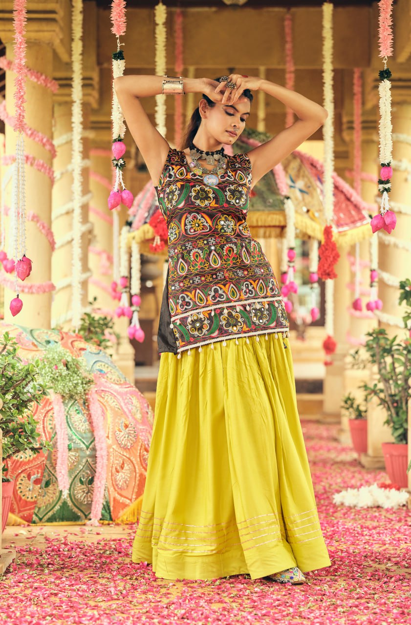 Rang Roop Vibrant Embroidered Chaniya Choli