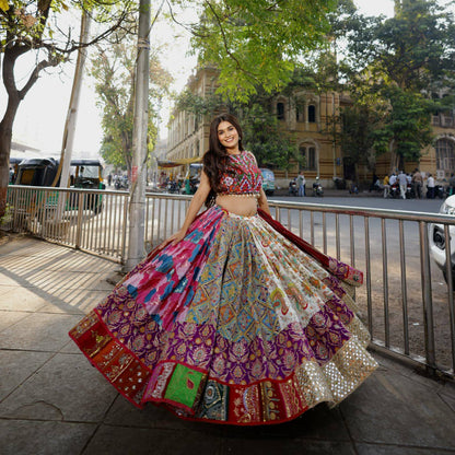 Royal Megenta Garba Glow Navratri Lehanga Choli Set