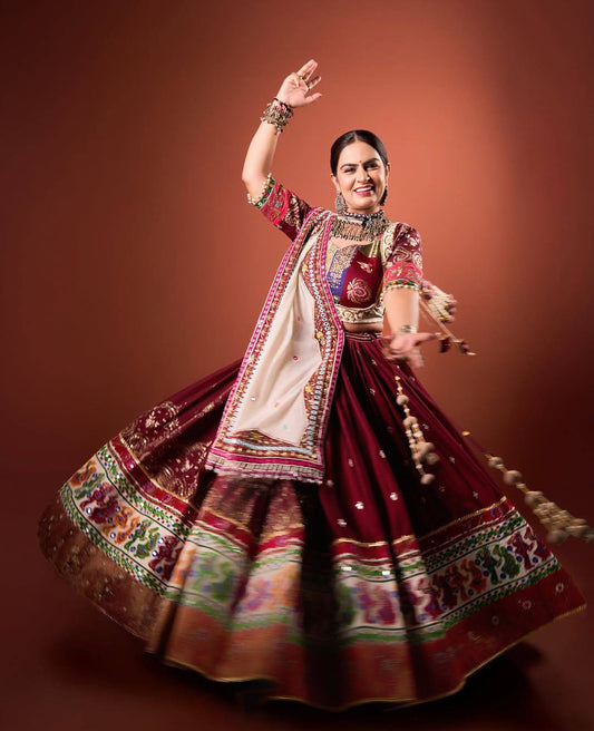 Royal Elegance in Handcrafted Heritage Lehenga Choli Set