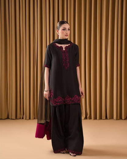 The Bold Beauty of Black and Magenta Tradition Farshi Set