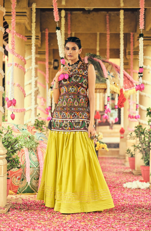 Rang Roop Vibrant Embroidered Chaniya Choli