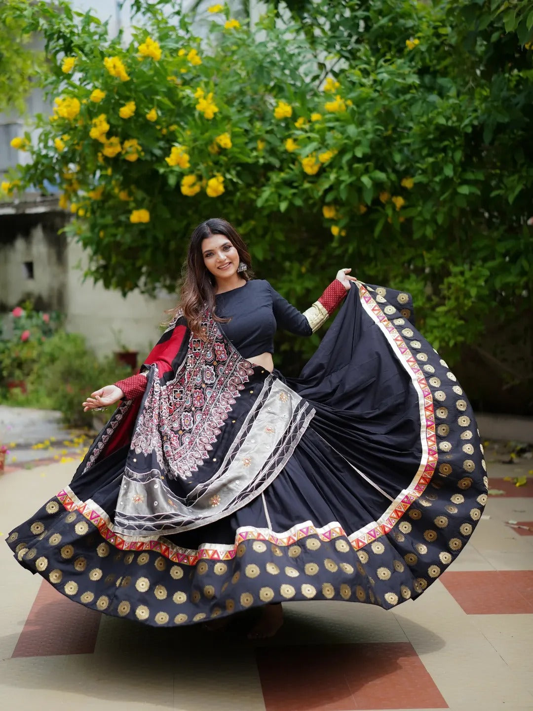 Heavy Dupatta with Black Chaniya Choli for Navratri
