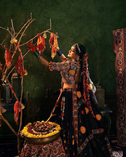 BLACK TRENDING NAVRATRI  SPECIAL CHANIYA CHOLI